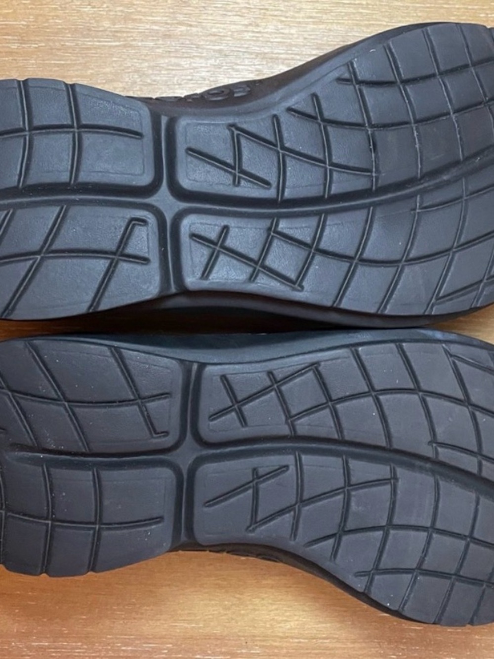 Oofos OOmg eeZee Low Black Slip-On Women's Shoes Size 8 39 - Picture 2 of 3
